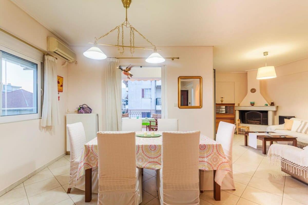 Spacious Urban Haven-Family Home, Perfect Location Kalamata Exterior foto