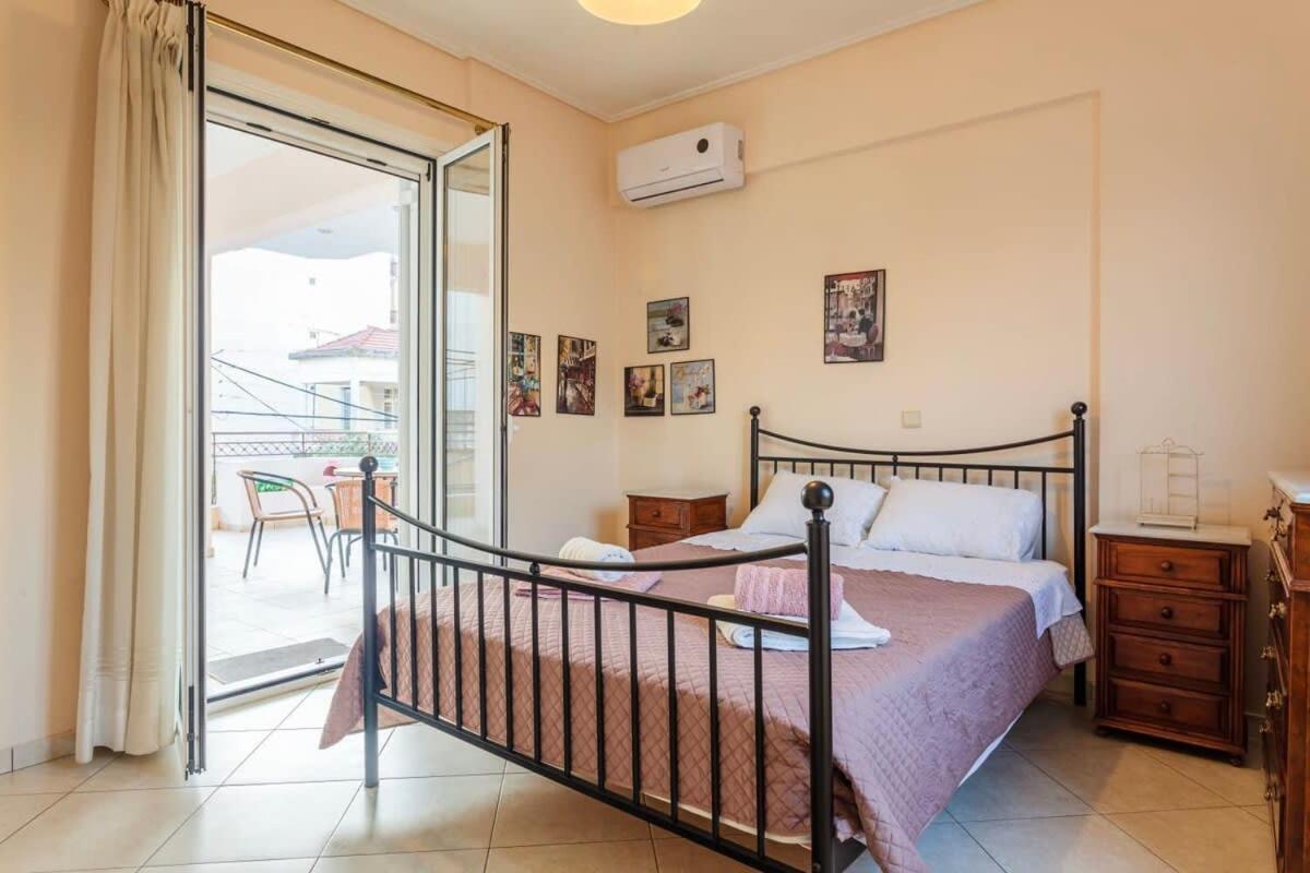 Spacious Urban Haven-Family Home, Perfect Location Kalamata Exterior foto